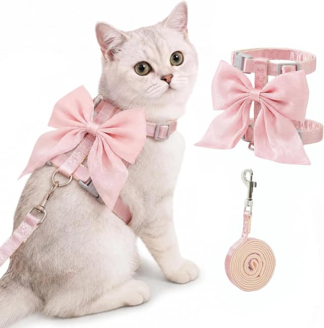 Pink Bow Cat Harness and Leash Set — Escape Proof