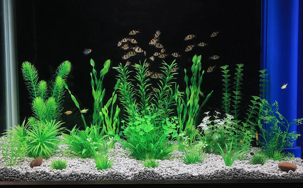 Aquarium Plants — 20 Pack Artificial Fish Tank Plants for Aquarium Decorations (Green) — Artificial Aquarium Plants — Simulate Aquatic Plants and Aquarium Landscape Vividly