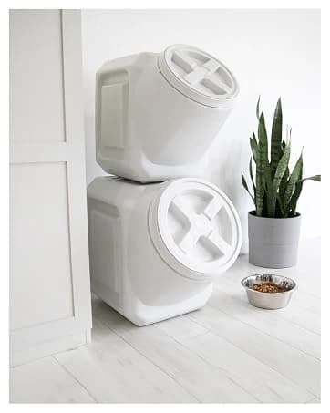 Vari Dog Kennel — Carrier for Large Dogs — collection imagery