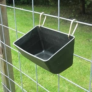 Plastic Hook Over Feeder | Mountable Livestock and Pet Feed Bucket | Horse Feed Bucket | Made in USA | 15 Quarts — Plastic Feeders (Better Bucket)
