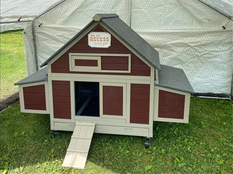 Large Chicken Coop on Wheels Mobile Wooden Hen House Weatherproof Duck Poultry Cage 67.3" L for 6-8 Chickens — Voice Of Customer
